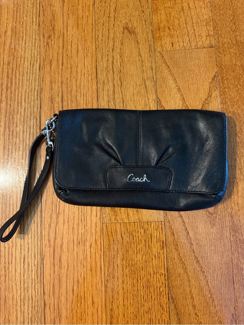 Coach Ashley Pleated Leather Flap Wristlet Black